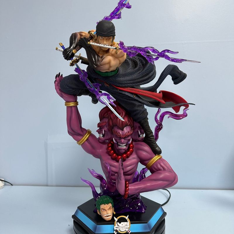 Statua GK One Piece Roronoa Zo - Model Figure Base recensione e prezzo