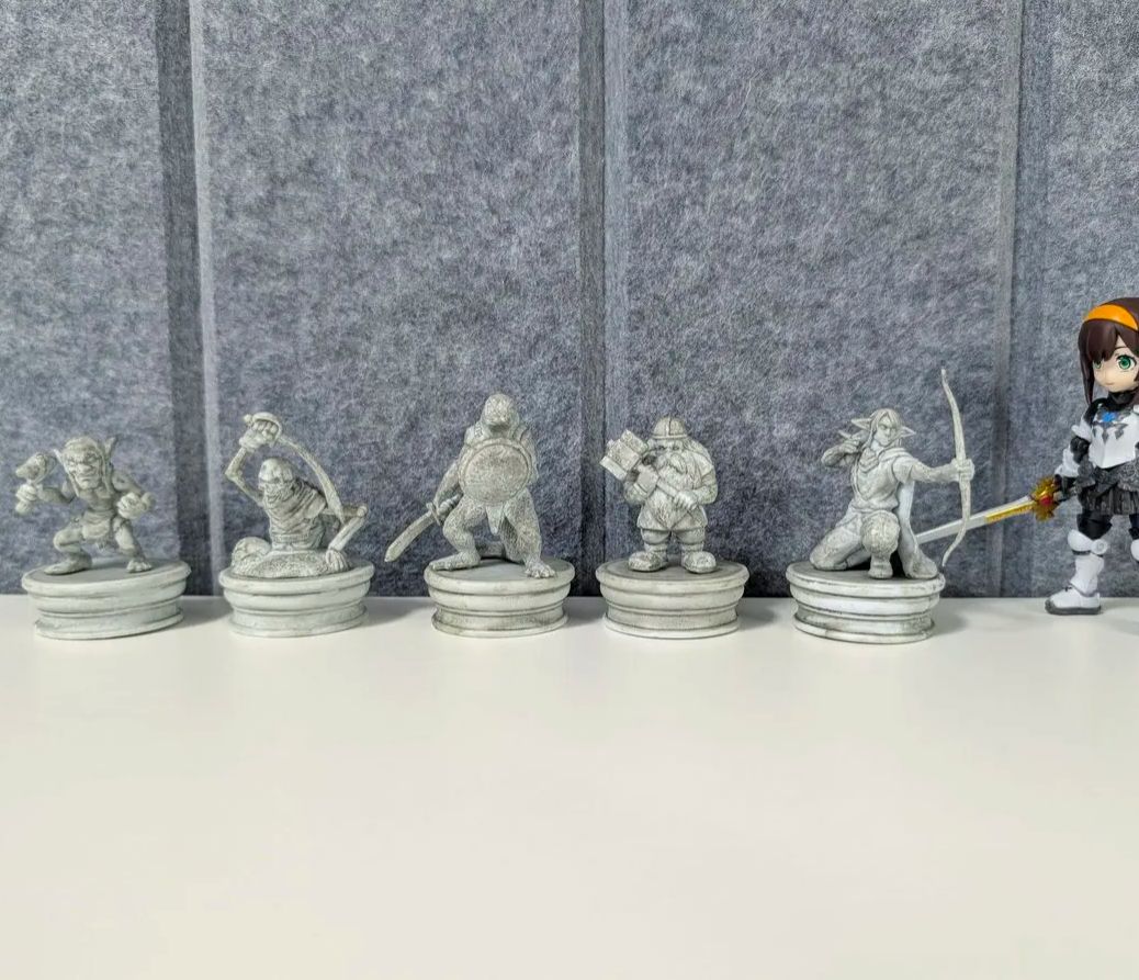 Giocattoli in Capsula Yell: St - Model Figure Base recensione e prezzo