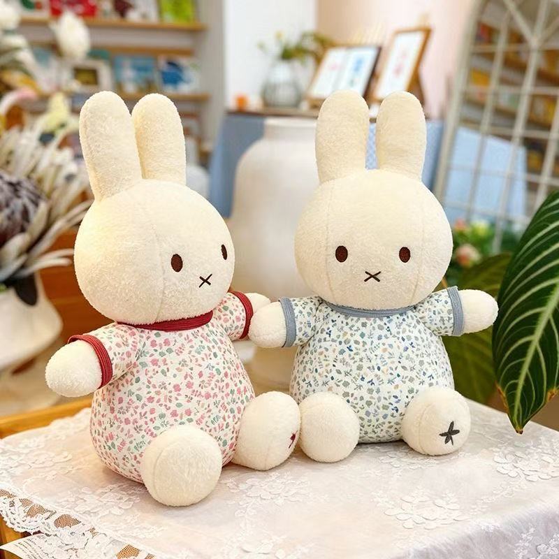 Peluche di Coniglio Miffy da 3 - Model Kit Anime recensione e prezzo