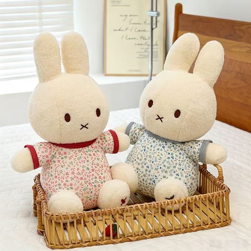Peluche di Coniglio Miffy da 3 - Model Kit Anime recensione e prezzo