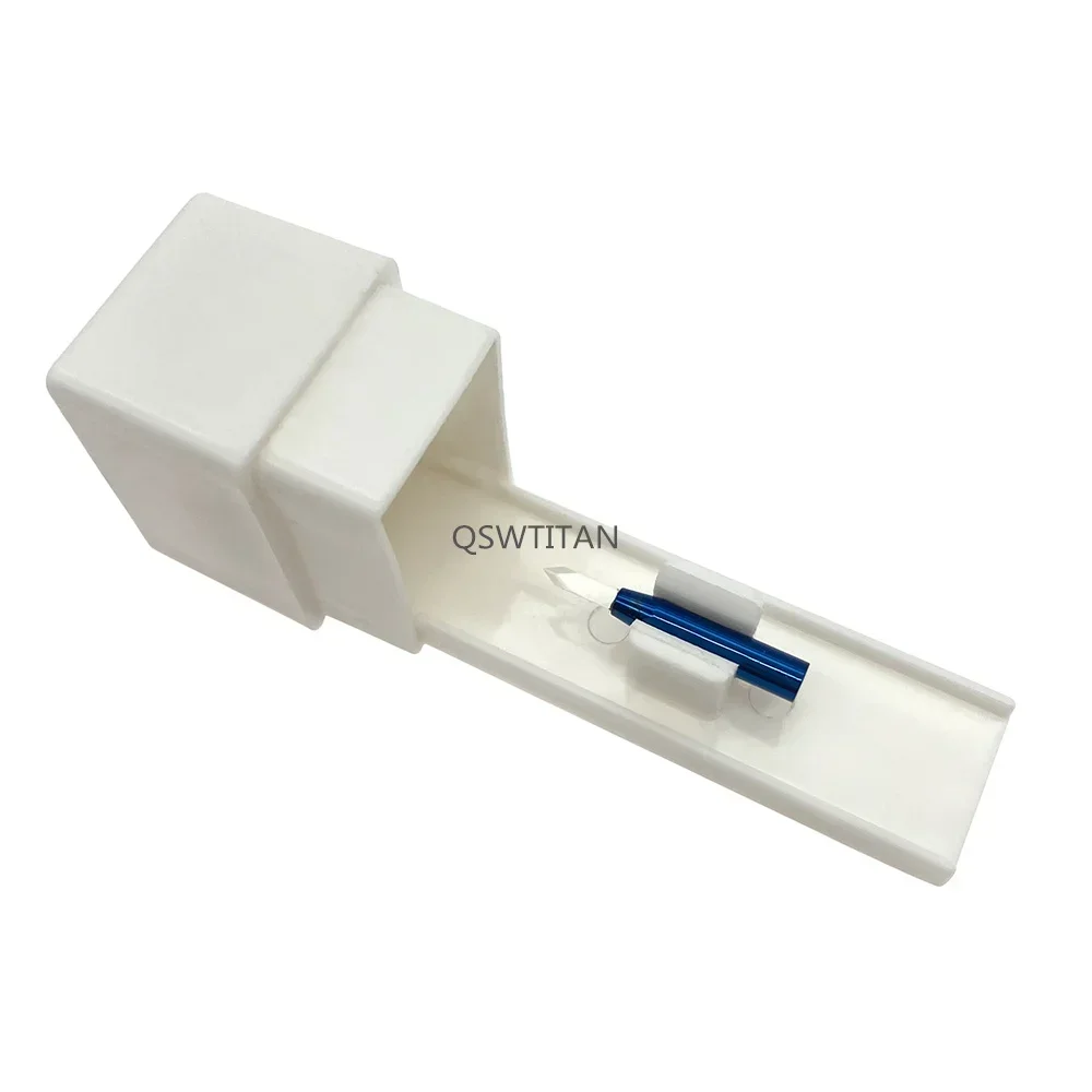 Coltello cheratomo con zaffiro - Model Kit Lancelot recensione e prezzo